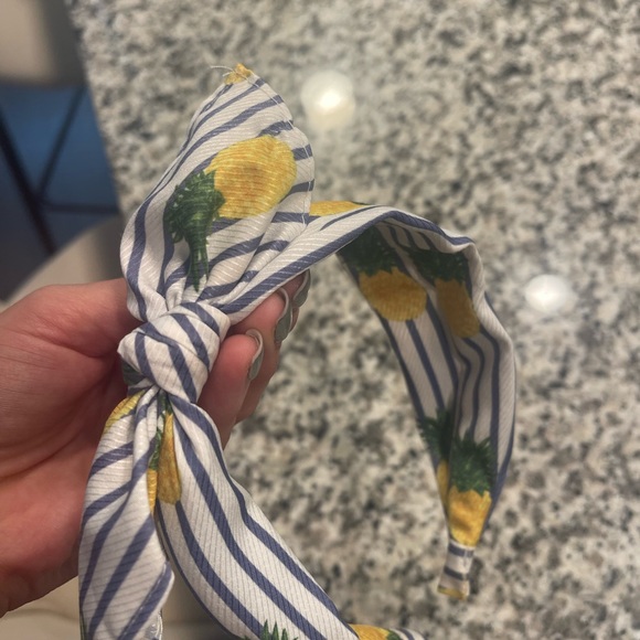 Pineapple headband 🍍 - Picture 2 of 2